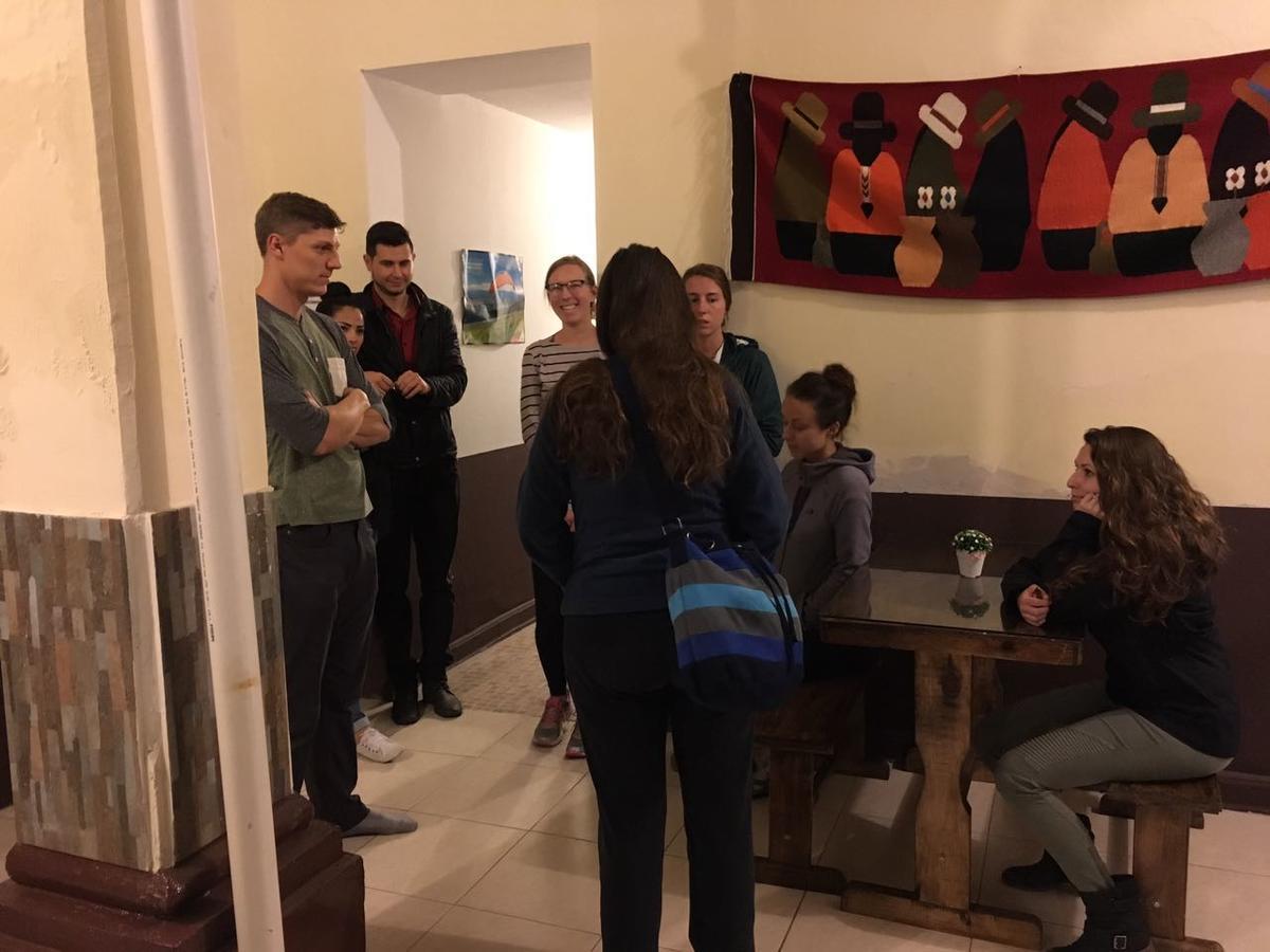The Backpacker Hostal Ибарра Экстерьер фото
