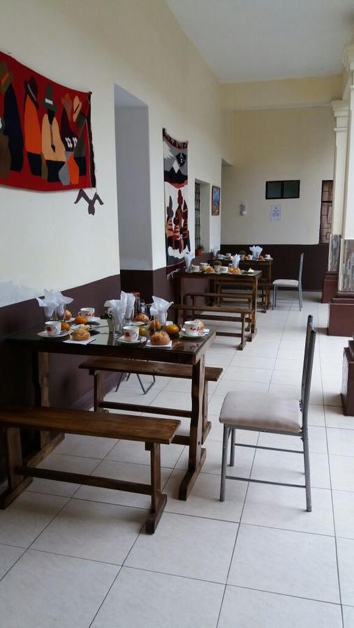 The Backpacker Hostal Ибарра Экстерьер фото