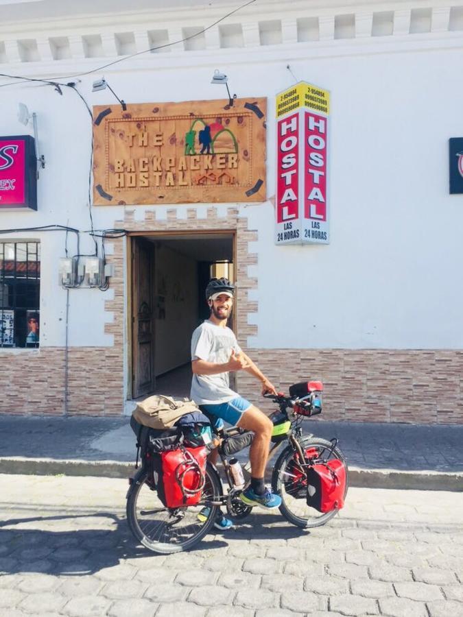 The Backpacker Hostal Ибарра Экстерьер фото