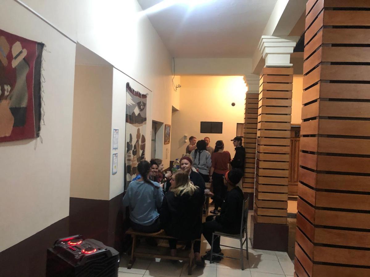 The Backpacker Hostal Ибарра Экстерьер фото